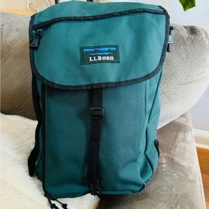 Vintage Forest Green LL Bean Travel Bag